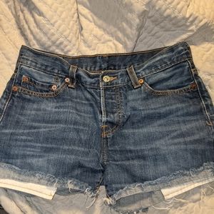Levi Jean Shorts